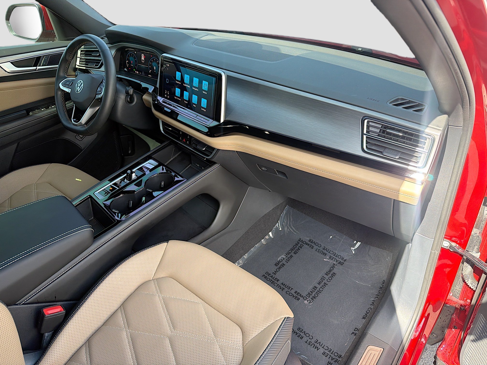 Used 2024 Volkswagen Atlas Cross Sport SE w/ Panoramic Sunroof Package FWD image 13