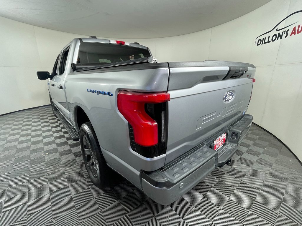 Used 2024 Ford F150 Lightning XLT image 4
