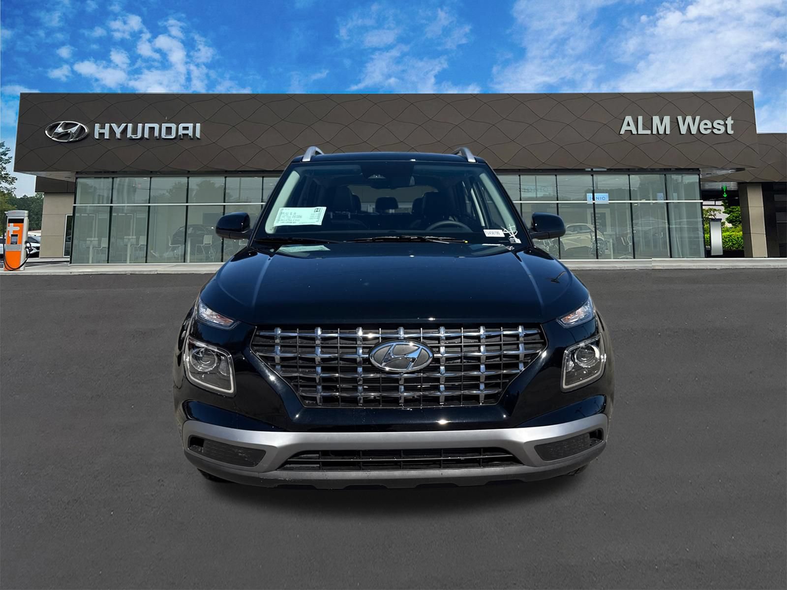 New 2026 Hyundai Venue SEL FWD image 2