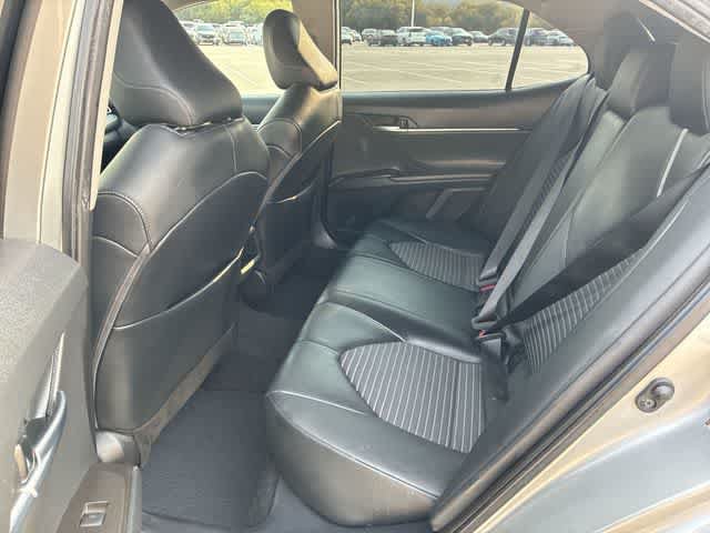 Used 2024 Toyota Camry SE FWD image 19