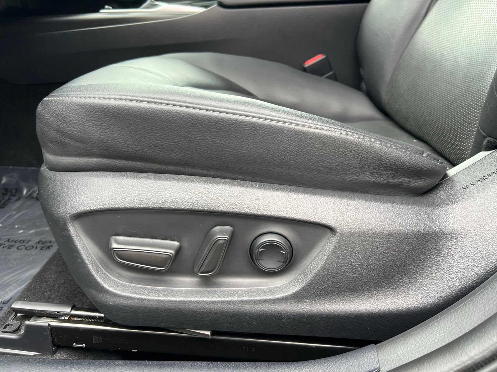 Used 2021 Toyota Camry XLE FWD image 22
