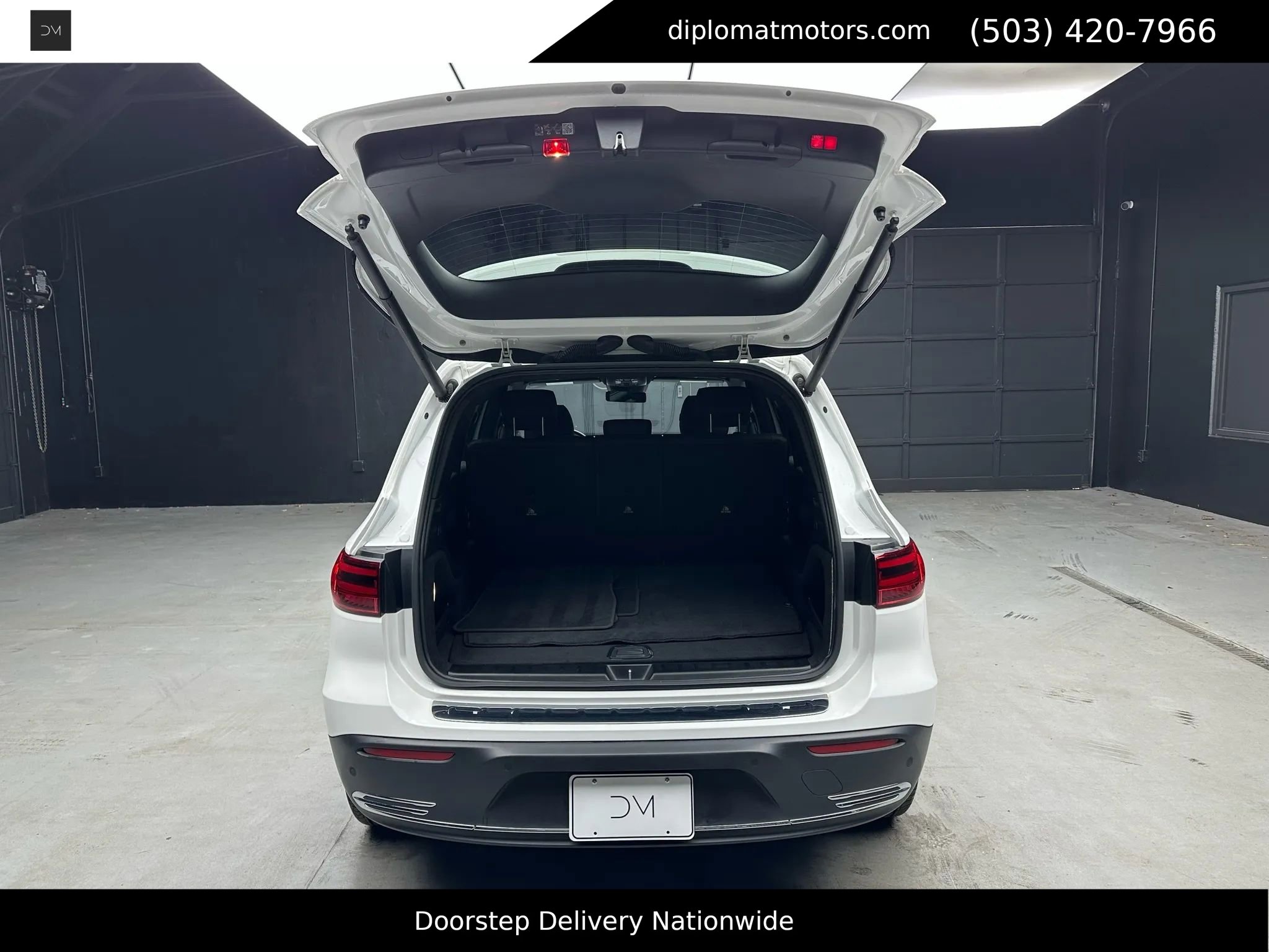 Used 2024 Mercedes-Benz EQB 300 4MATIC image 40