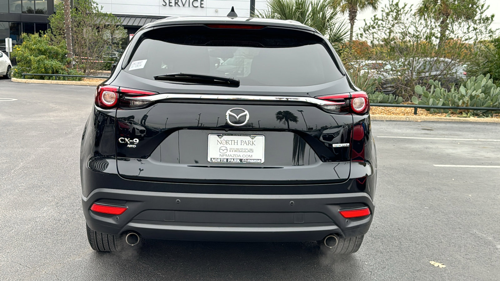 Certified 2022 MAZDA CX-9 Touring w/ Touring Premium Package image 7