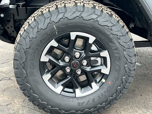 New 2026 Jeep Wrangler Unlimited Rubicon w/ Steel Bumper Group AWD/4WD image 6