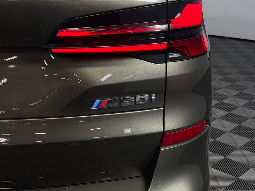 Used 2025 BMW X5 M60i AWD/4WD image 13