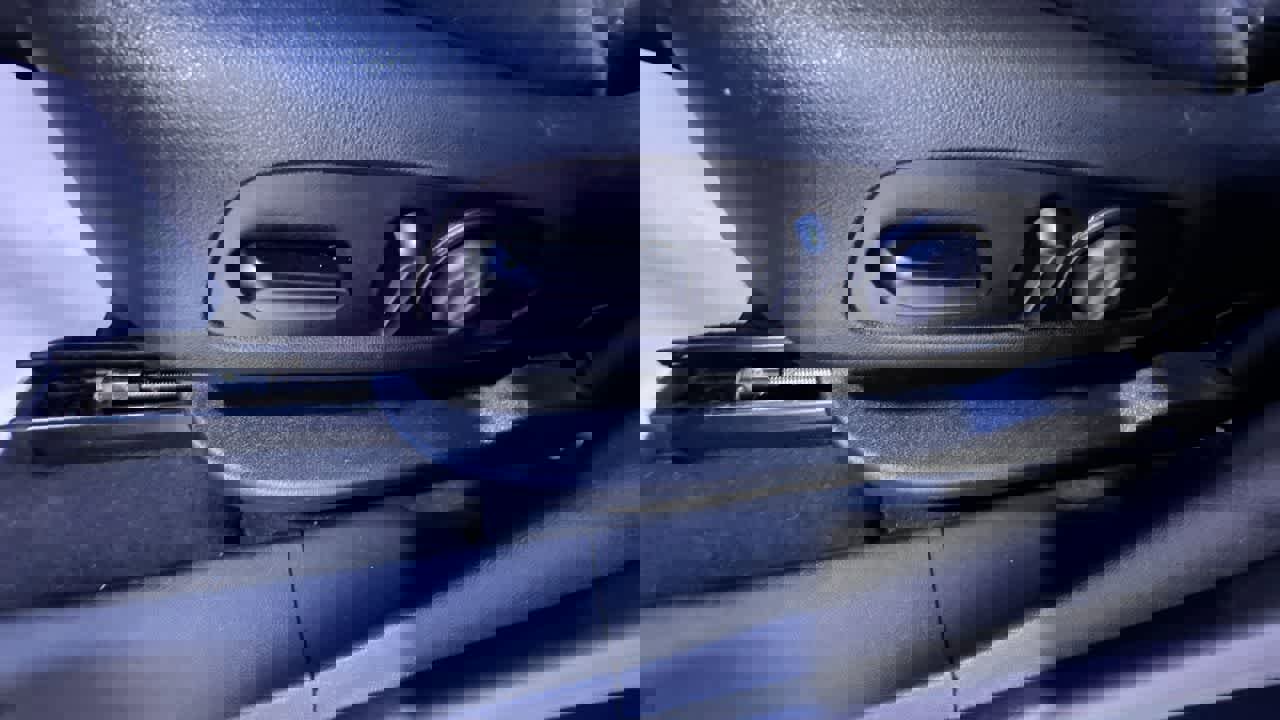 Used 2021 Chevrolet Equinox LT image 13