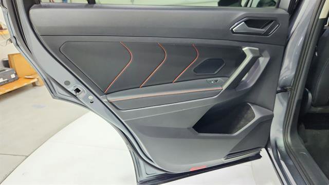 Used 2024 Volkswagen Tiguan Wolfsburg Edition image 23