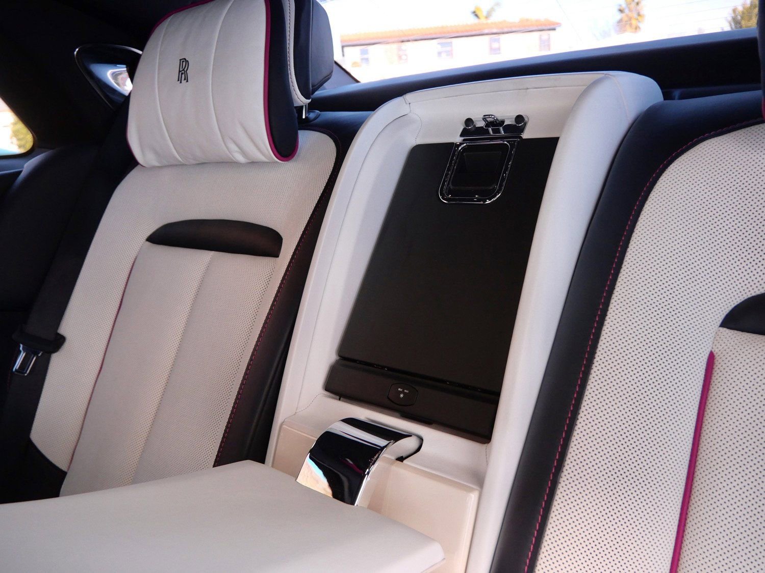 Used 2021 Rolls-Royce Ghost image 26