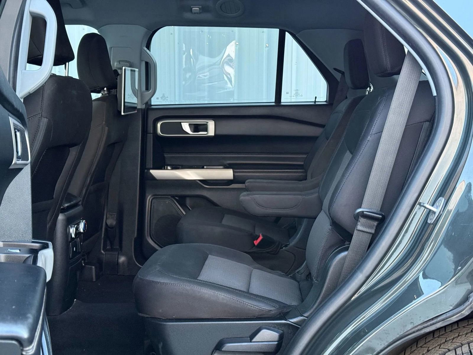 Used 2022 Ford Explorer XLT RWD image 10