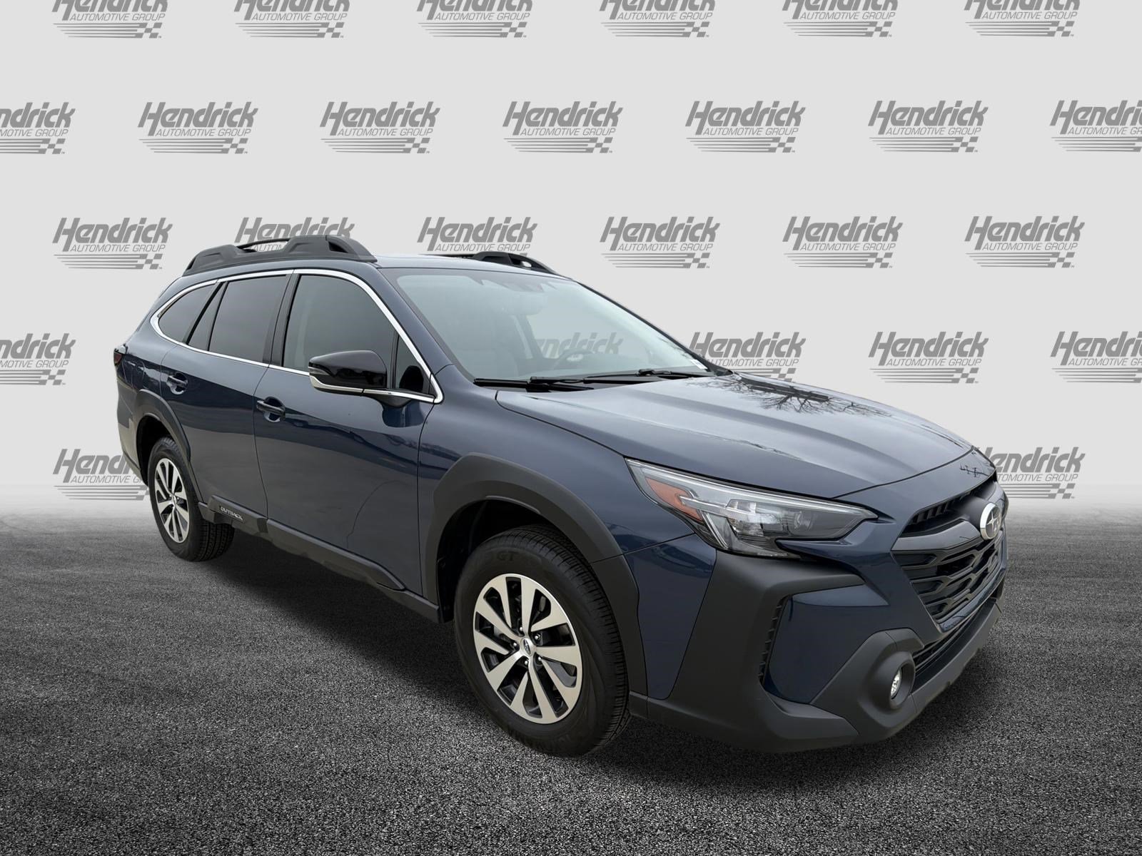 Used 2025 Subaru Outback Premium w/ Popular Package #1A image 2