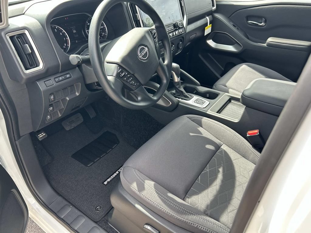 New 2026 Nissan Frontier SV w/ Tow Package AWD/4WD image 14