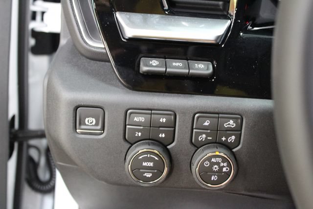 New 2026 Chevrolet Silverado 2500 LTZ w/ LTZ Plus Package AWD/4WD image 15