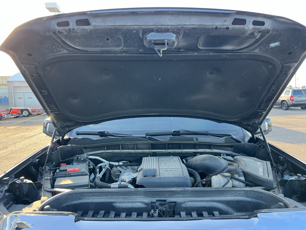 Used 2021 GMC Sierra 1500 SLT w/ Driver Alert Package II image 12