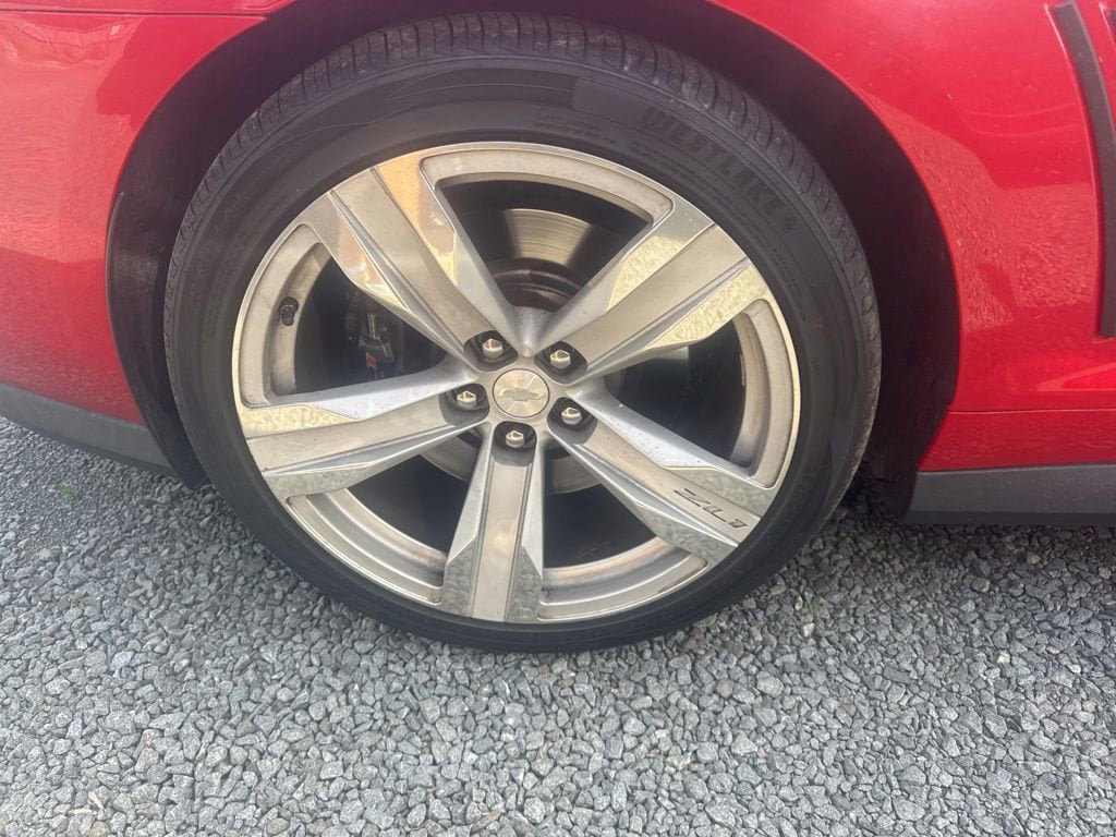 Used 2012 Chevrolet Camaro ZL1 RWD image 21