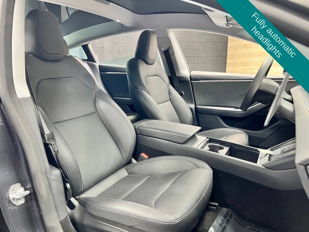 Used 2025 Tesla Model 3 Long Range RWD image 8