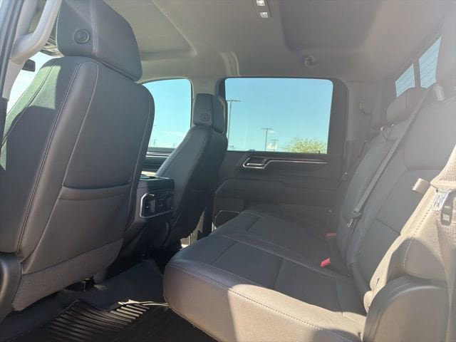 Used 2024 Chevrolet Silverado 2500 LTZ w/ LTZ Plus Package image 8