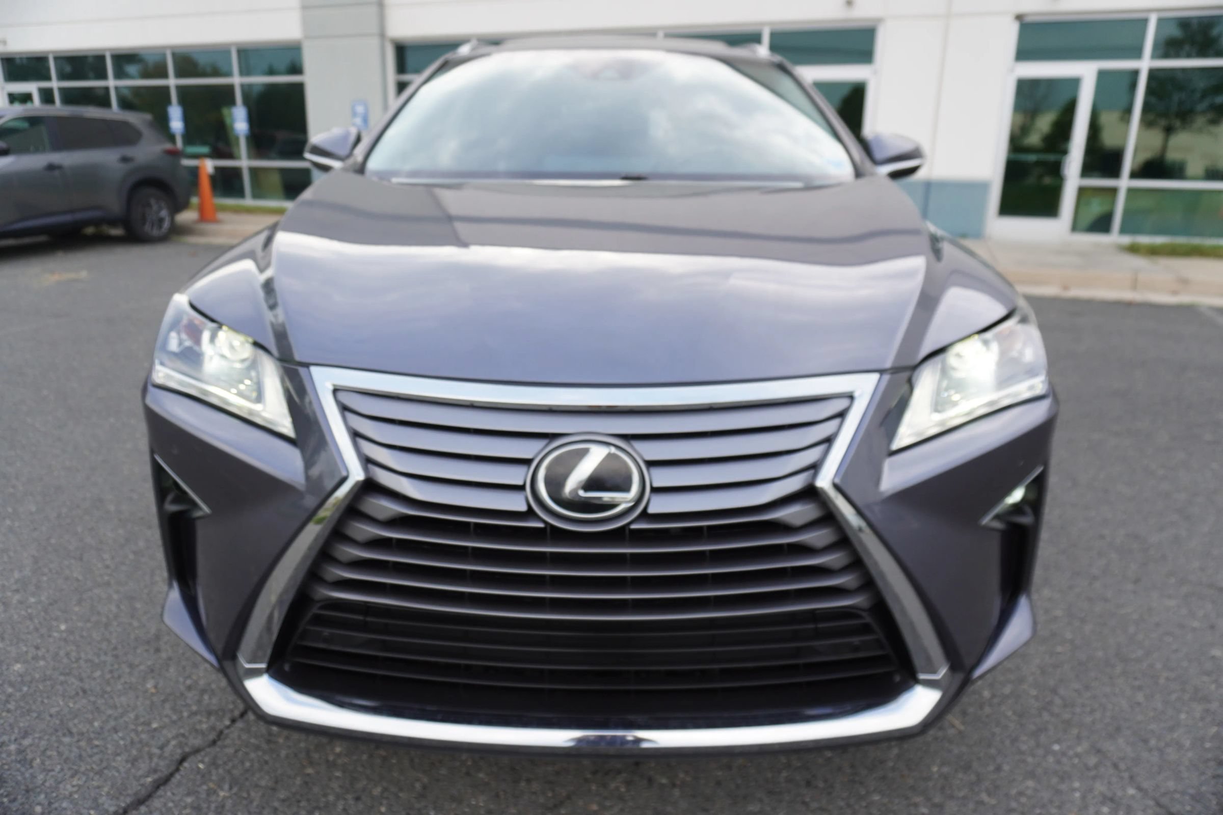 Used 2018 Lexus RX 350L AWD image 2