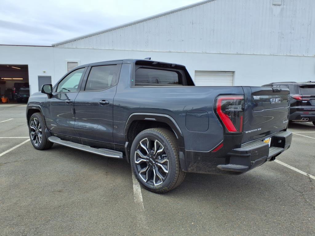 New 2025 GMC Sierra EV Denali image 4