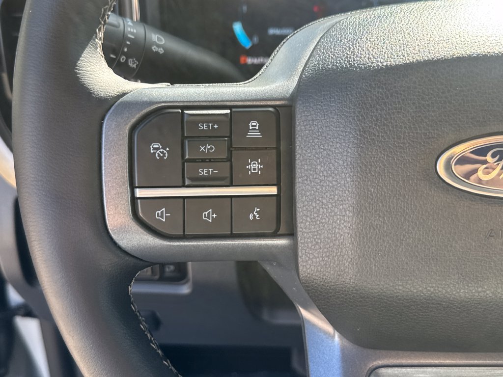 Used 2026 Ford F250 Lariat w/ Tremor Off-Road Package AWD/4WD image 17