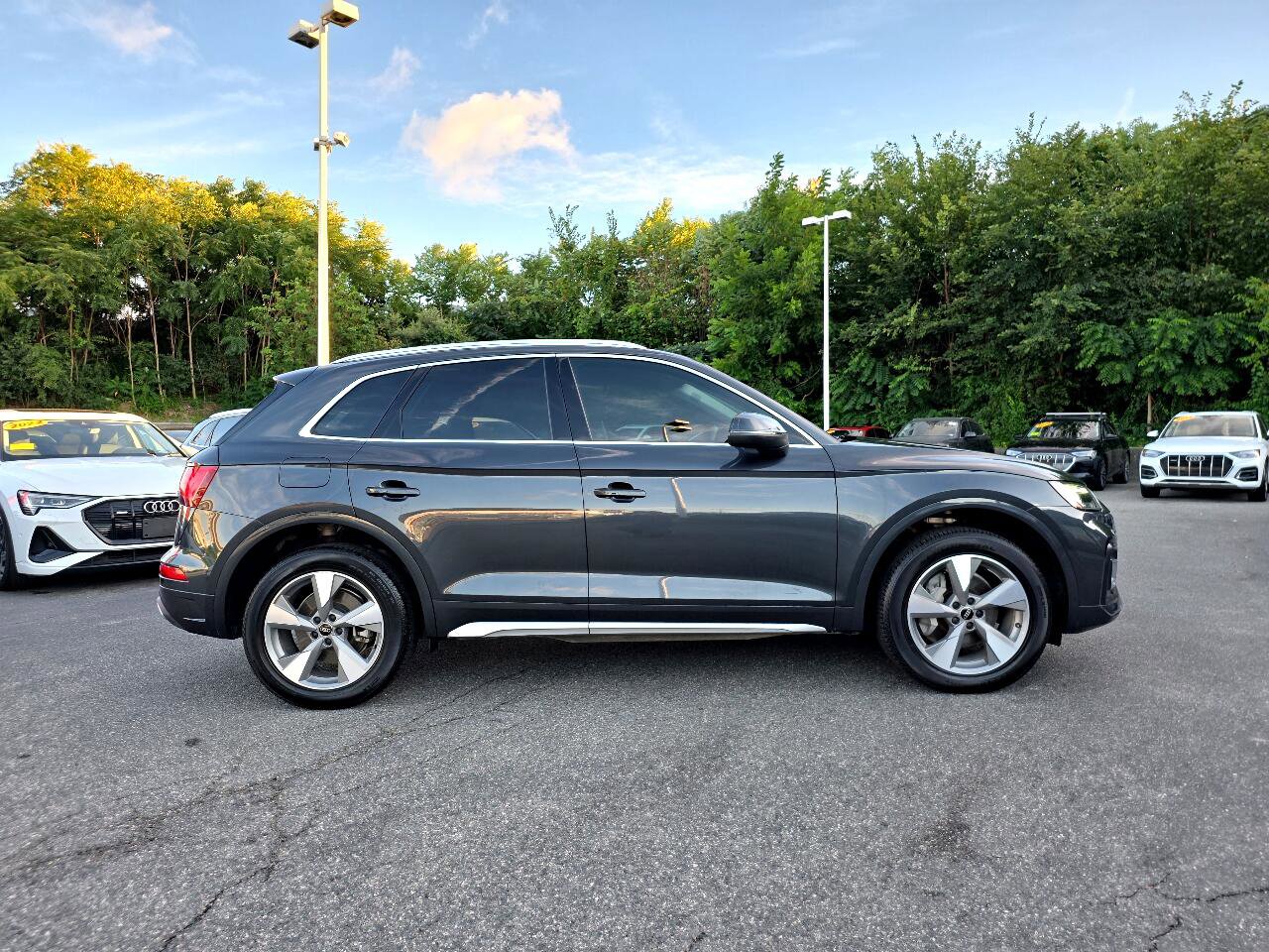 Used 2023 Audi Q5 2.0T Premium Plus w/ Premium Plus Package image 26
