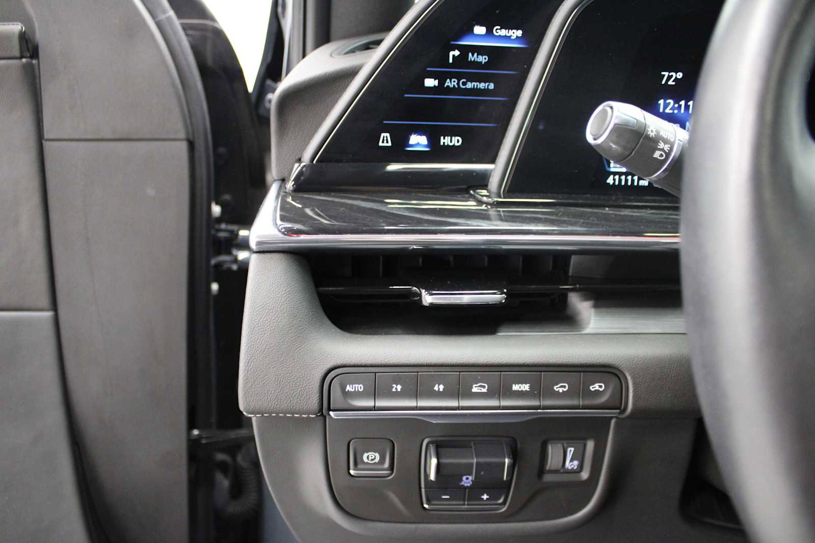 Certified 2021 Cadillac Escalade Sport w/ Driver Assist Tech Package image 24