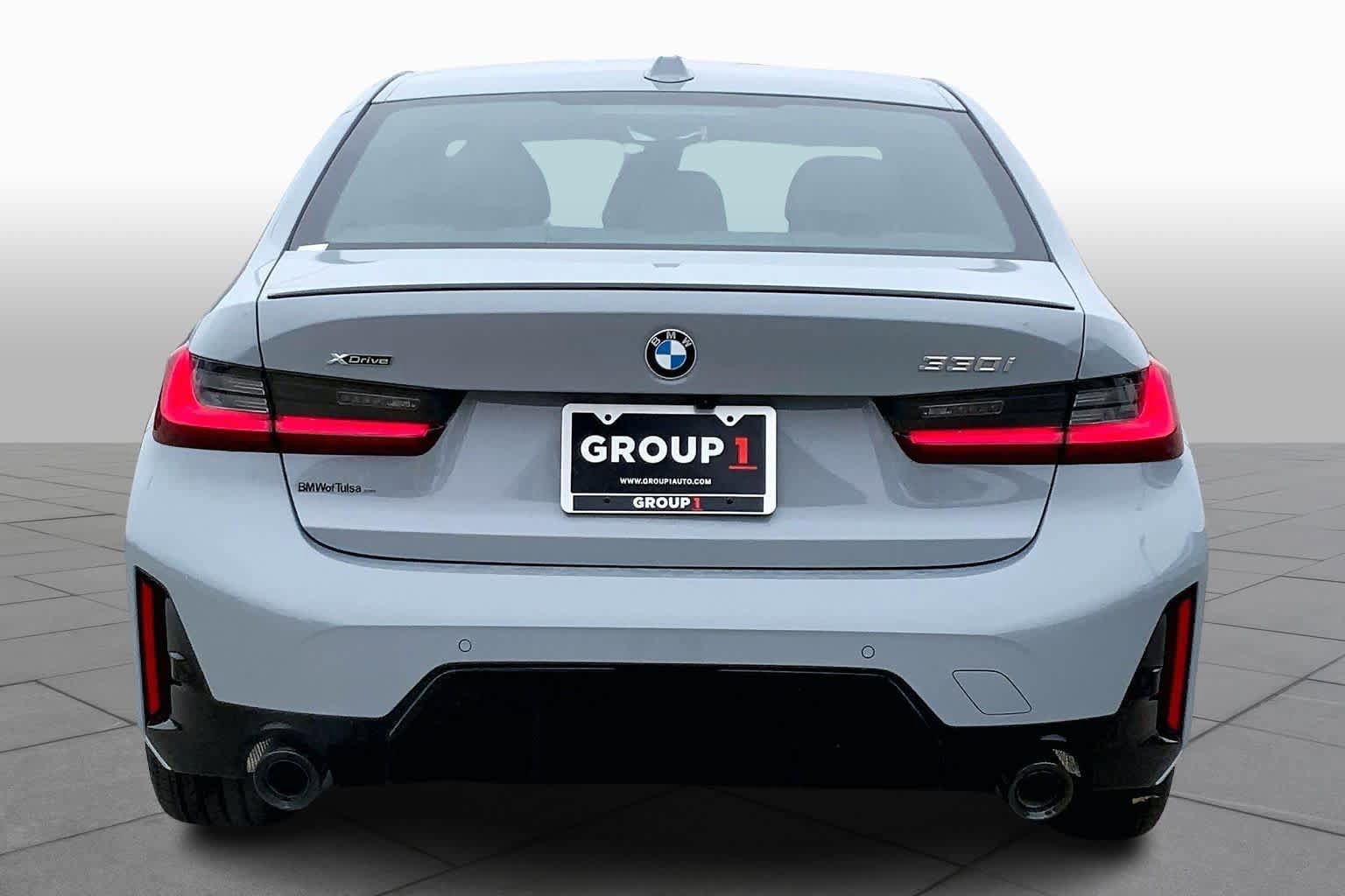 New 2026 BMW 330i xDrive Sedan w/ M Sport Package AWD/4WD image 4