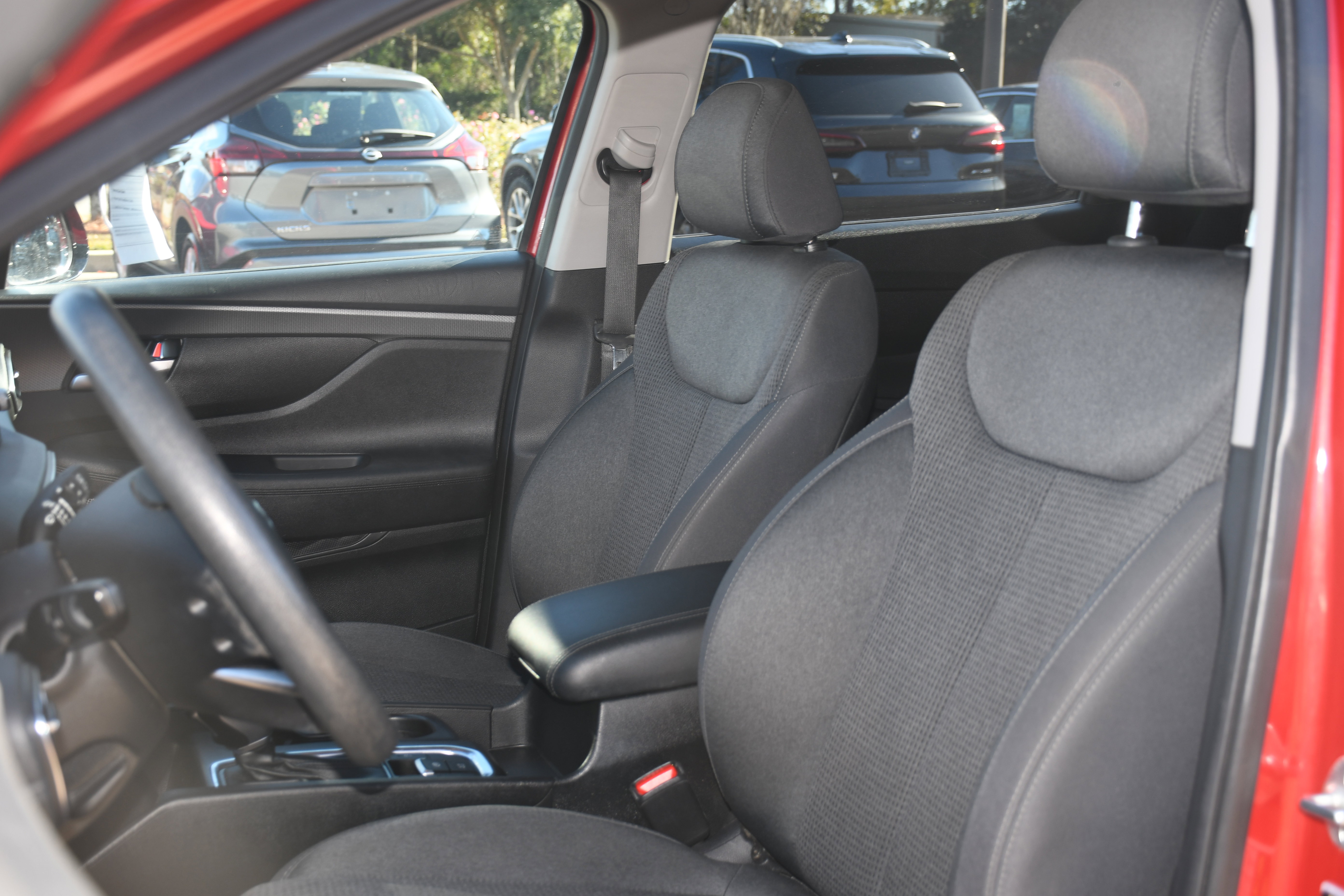 Used 2020 Hyundai Santa Fe SEL image 11