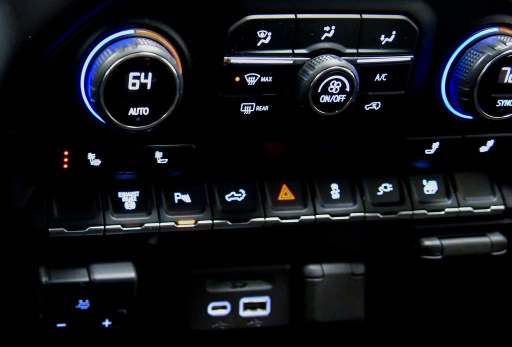 Used 2020 Chevrolet Silverado 2500 LT w/ All Star Edition image 21