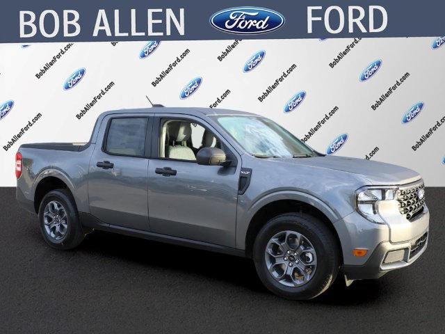 New 2026 Ford Maverick XLT w/ Equipment Group 301A AWD/4WD image 2