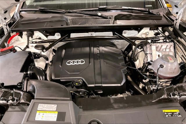 Certified 2024 Audi Q5 2.0T Premium AWD/4WD image 10