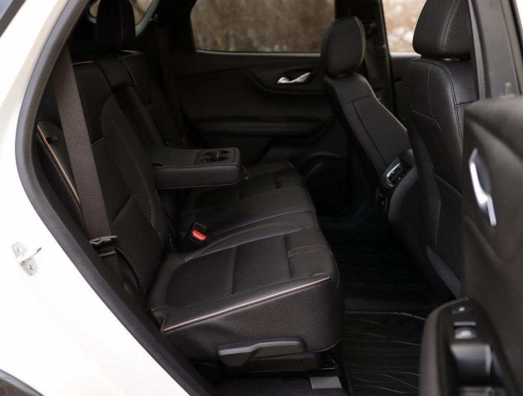 Used 2023 Chevrolet Blazer Premier w/ Enhanced Convenience Package image 34