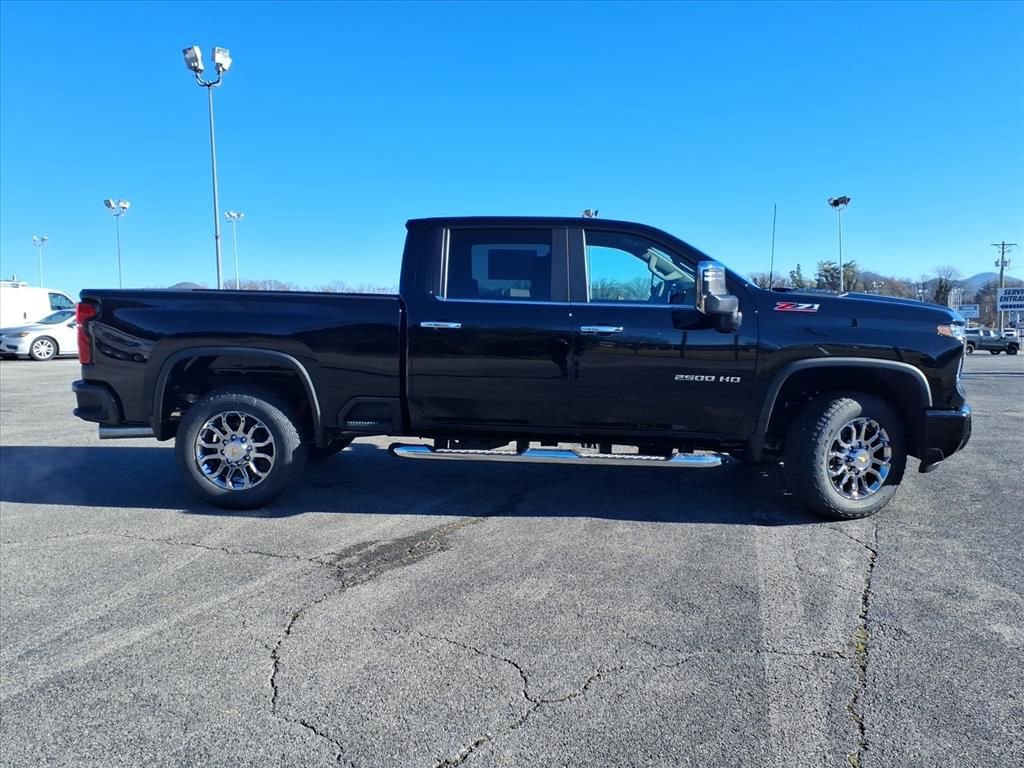 New 2026 Chevrolet Silverado 2500 LT w/ Z71 Chrome Sport Edition image 3