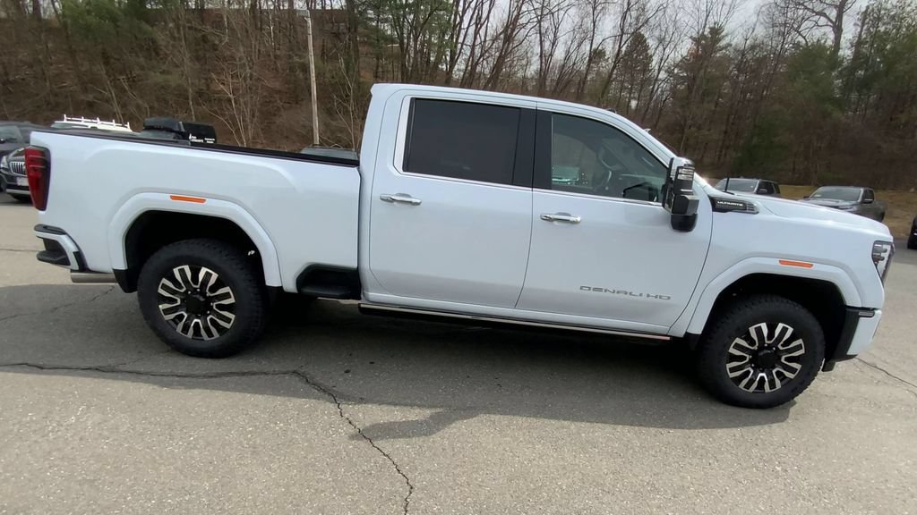 New 2026 GMC Sierra 2500 Denali Ultimate w/ Max Trailering Package AWD/4WD image 11