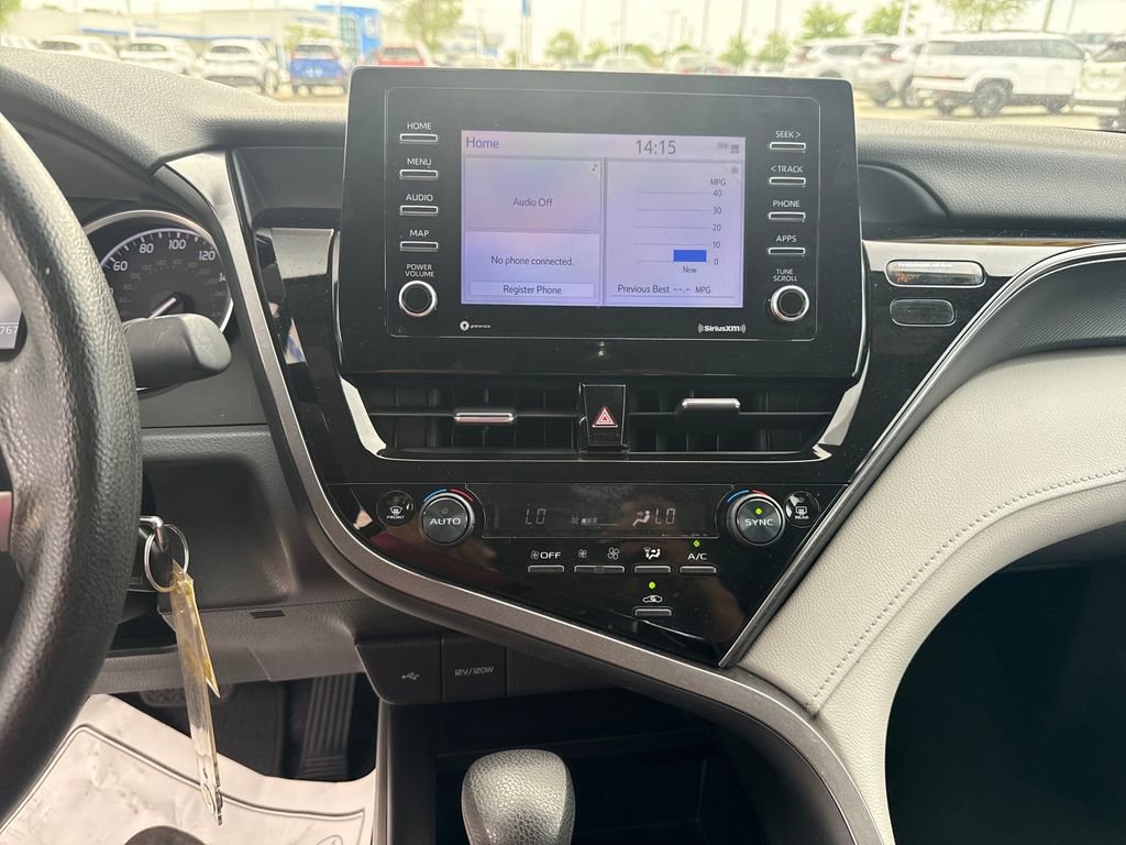 Used 2024 Toyota Camry LE image 24