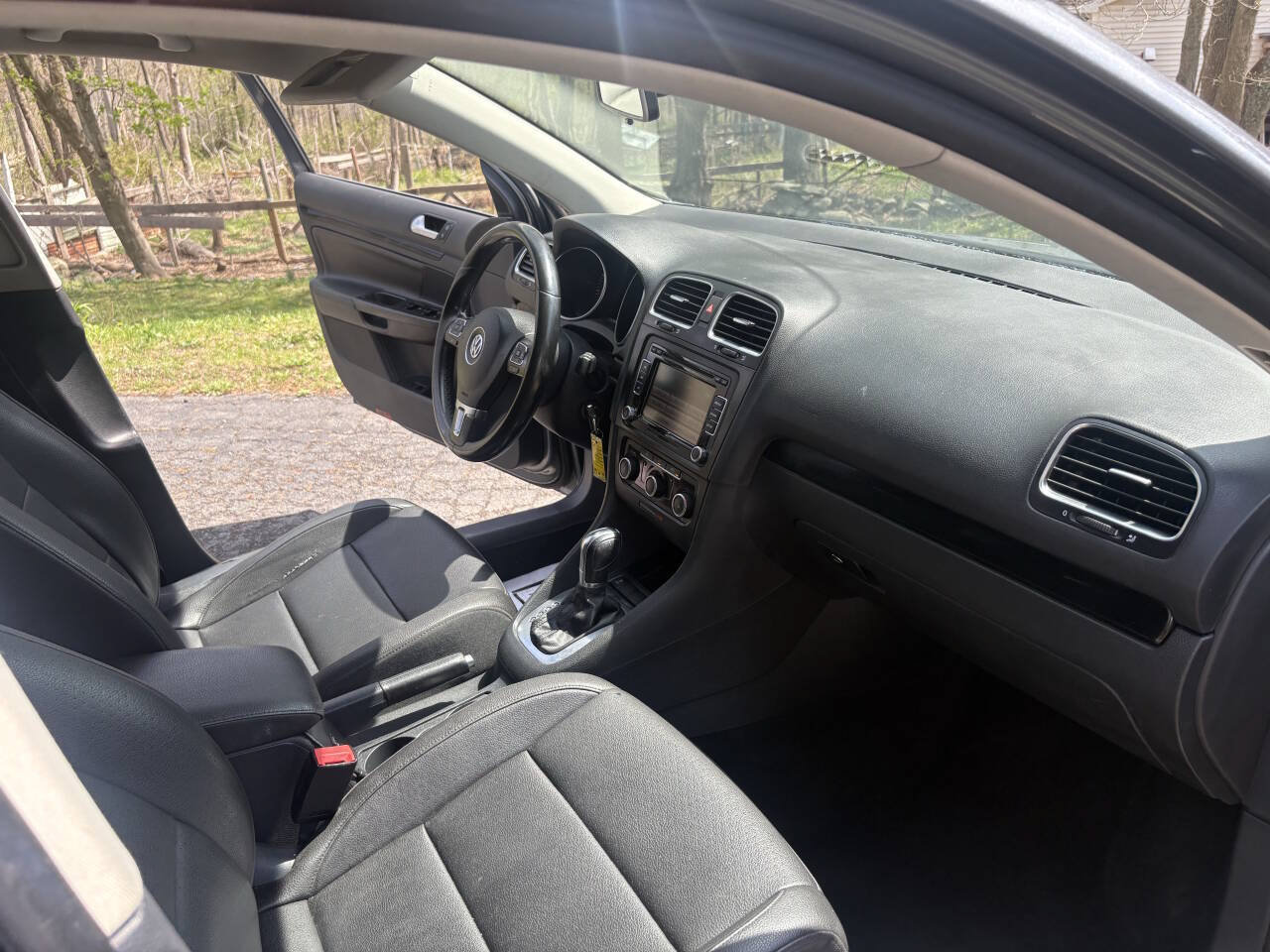 Used 2013 Volkswagen Jetta SE FWD image 3