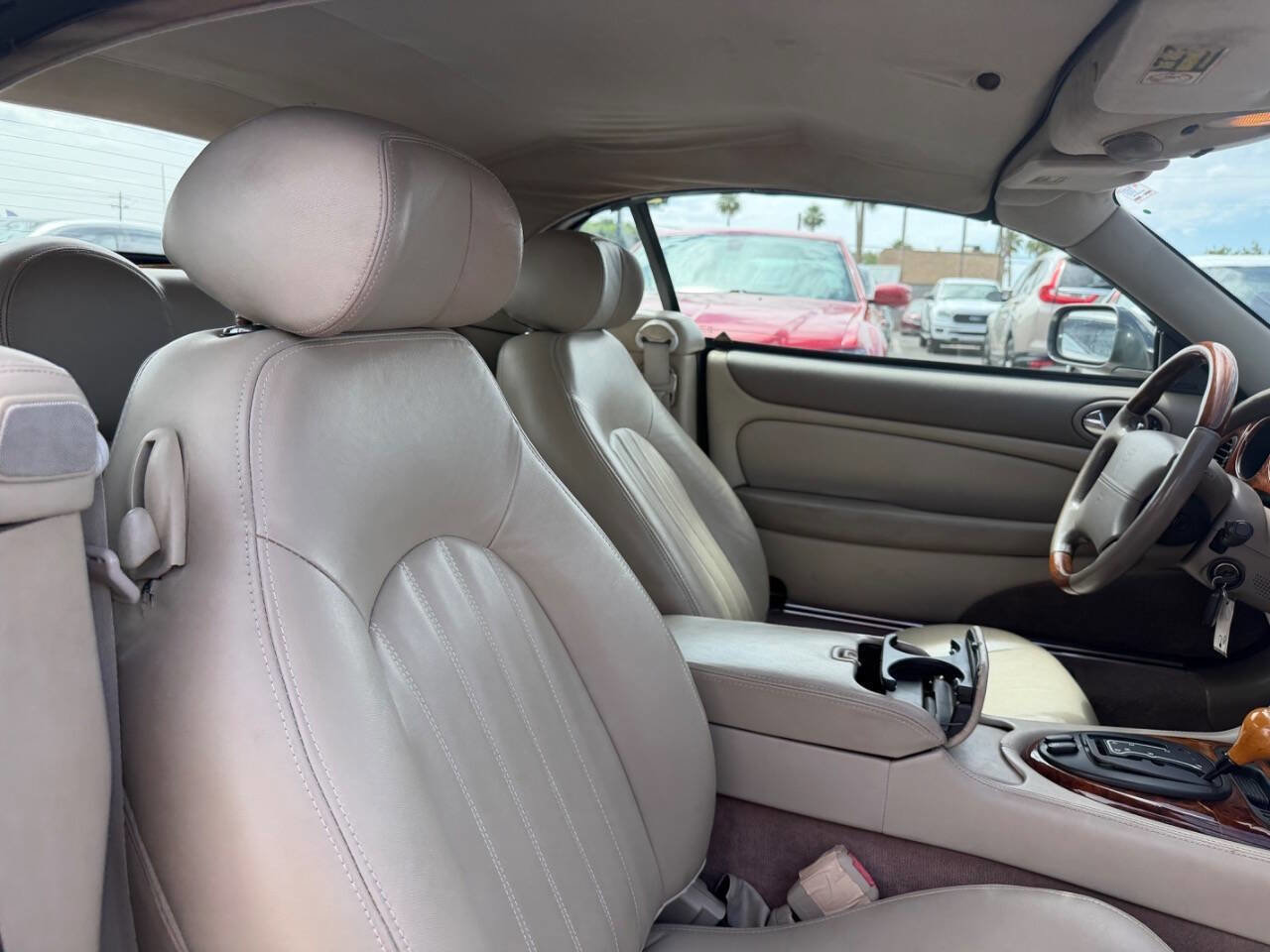 Used 2002 Jaguar XK8 Convertible RWD image 24
