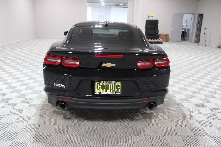 Used 2023 Chevrolet Camaro LT image 10