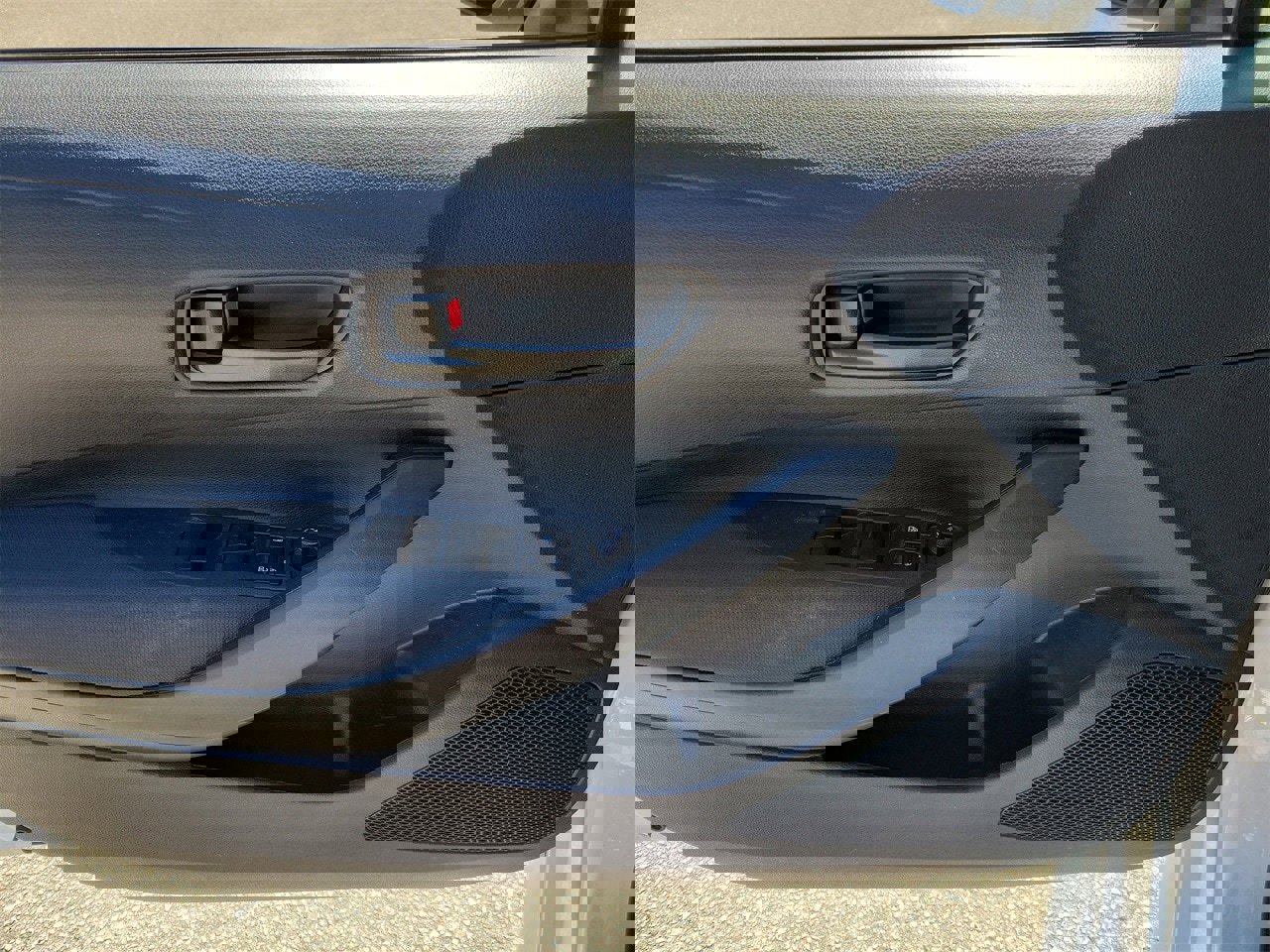 Used 2024 Toyota Corolla LE image 13