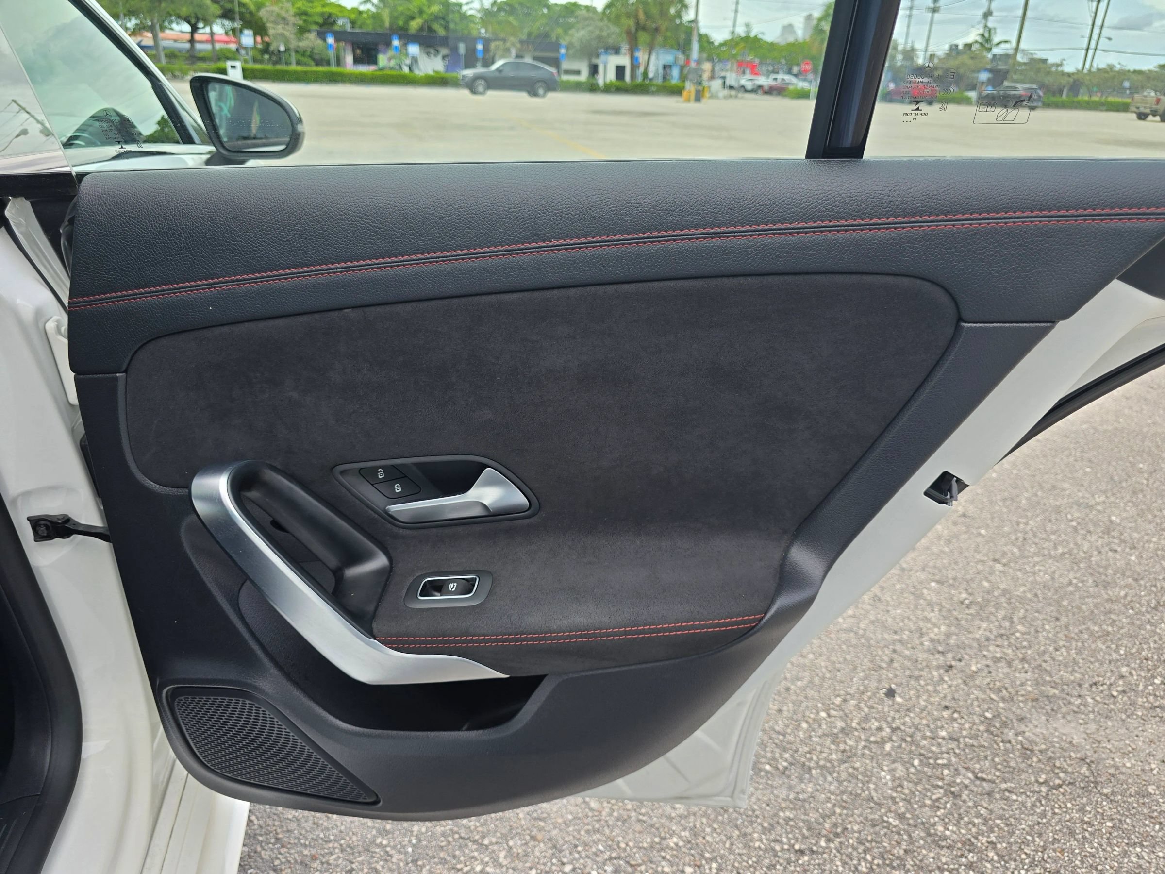 Used 2020 Mercedes-Benz CLA 250 image 22