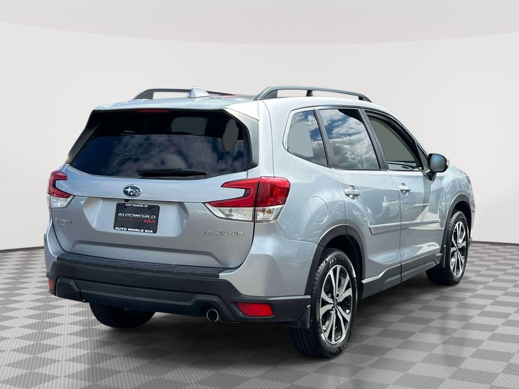 Used 2019 Subaru Forester Limited AWD/4WD image 5