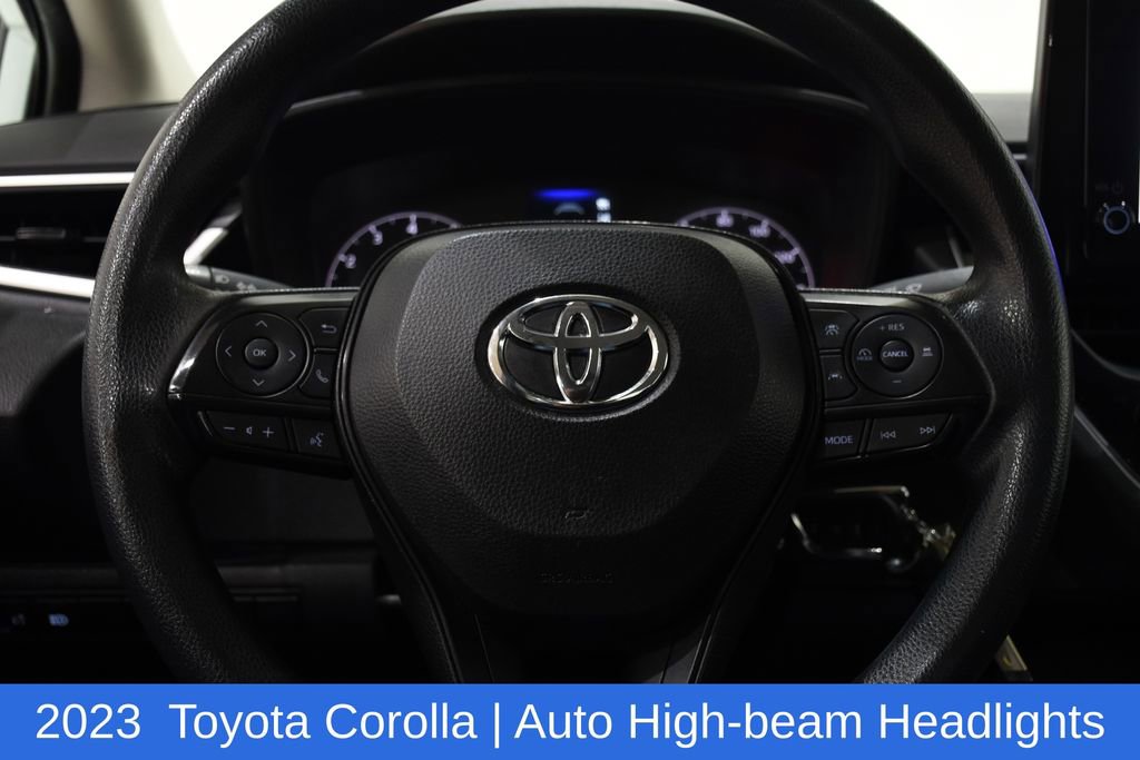 Used 2023 Toyota Corolla LE image 11