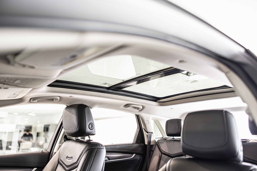 Used 2019 Cadillac XT5 Luxury image 19