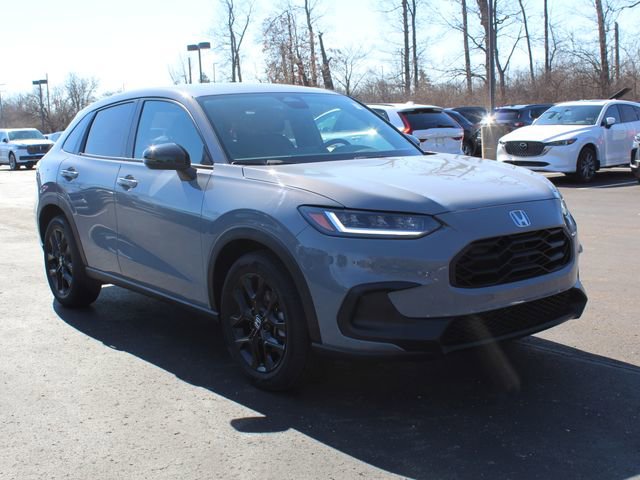 Used 2023 Honda HR-V Sport image 1