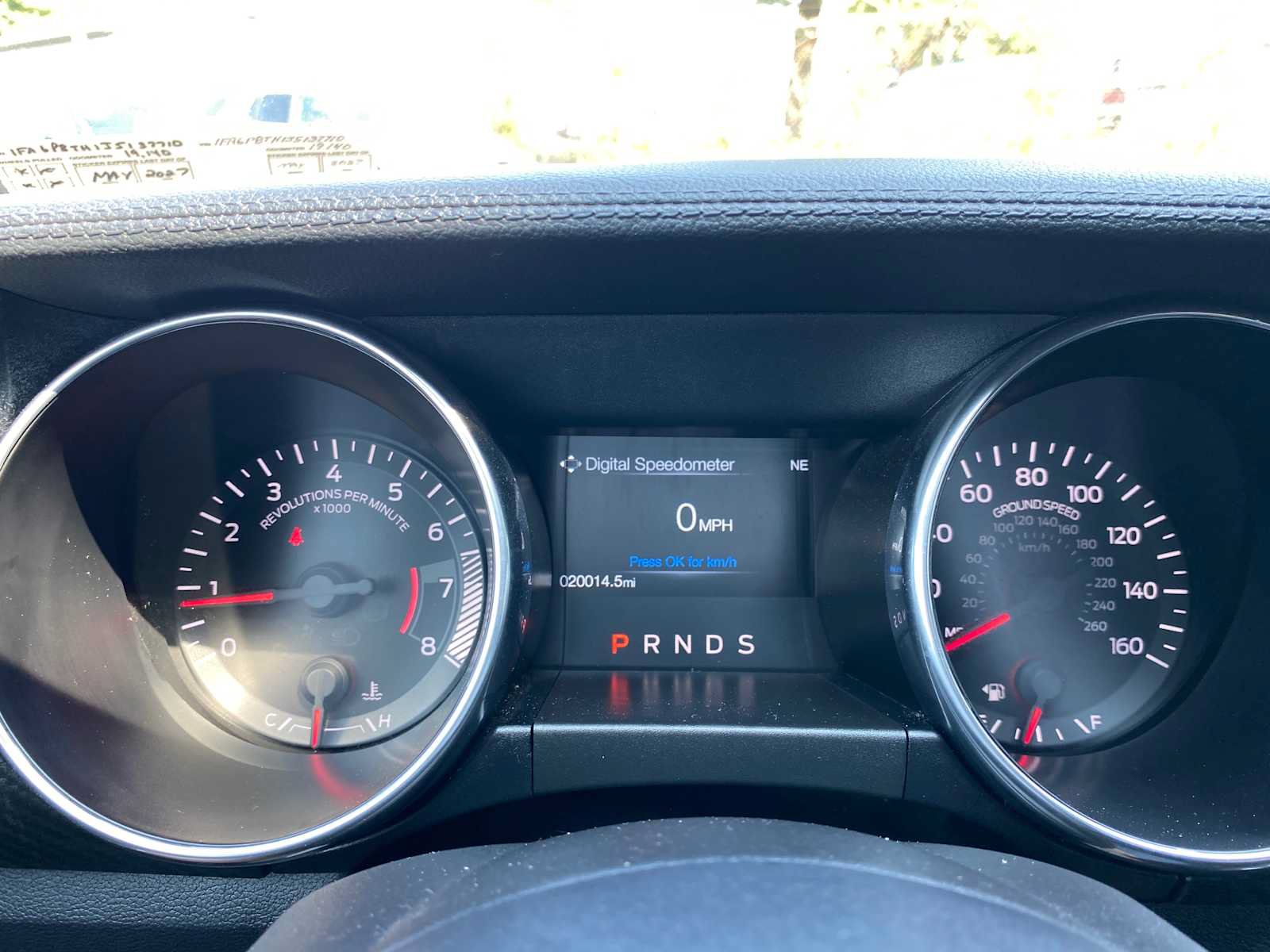 Used 2018 Ford Mustang Coupe RWD image 18