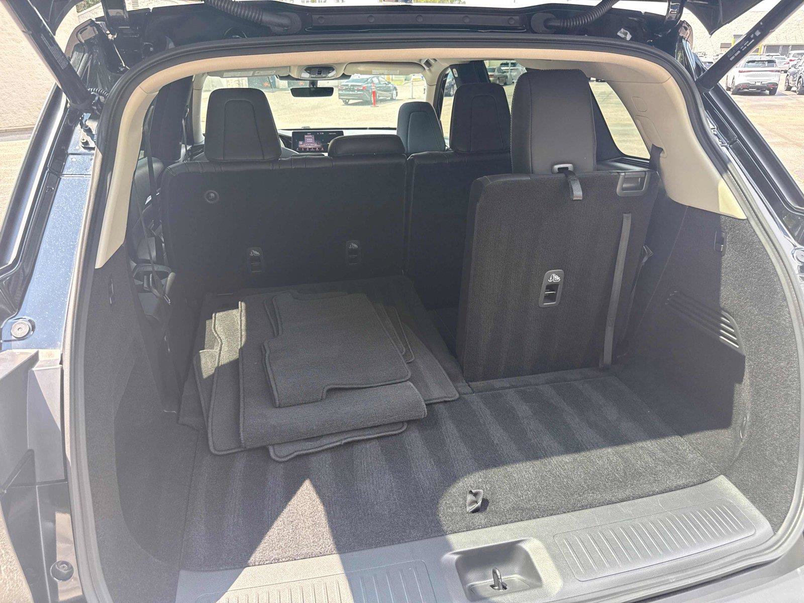 Used 2025 INFINITI QX60 Pure FWD image 26