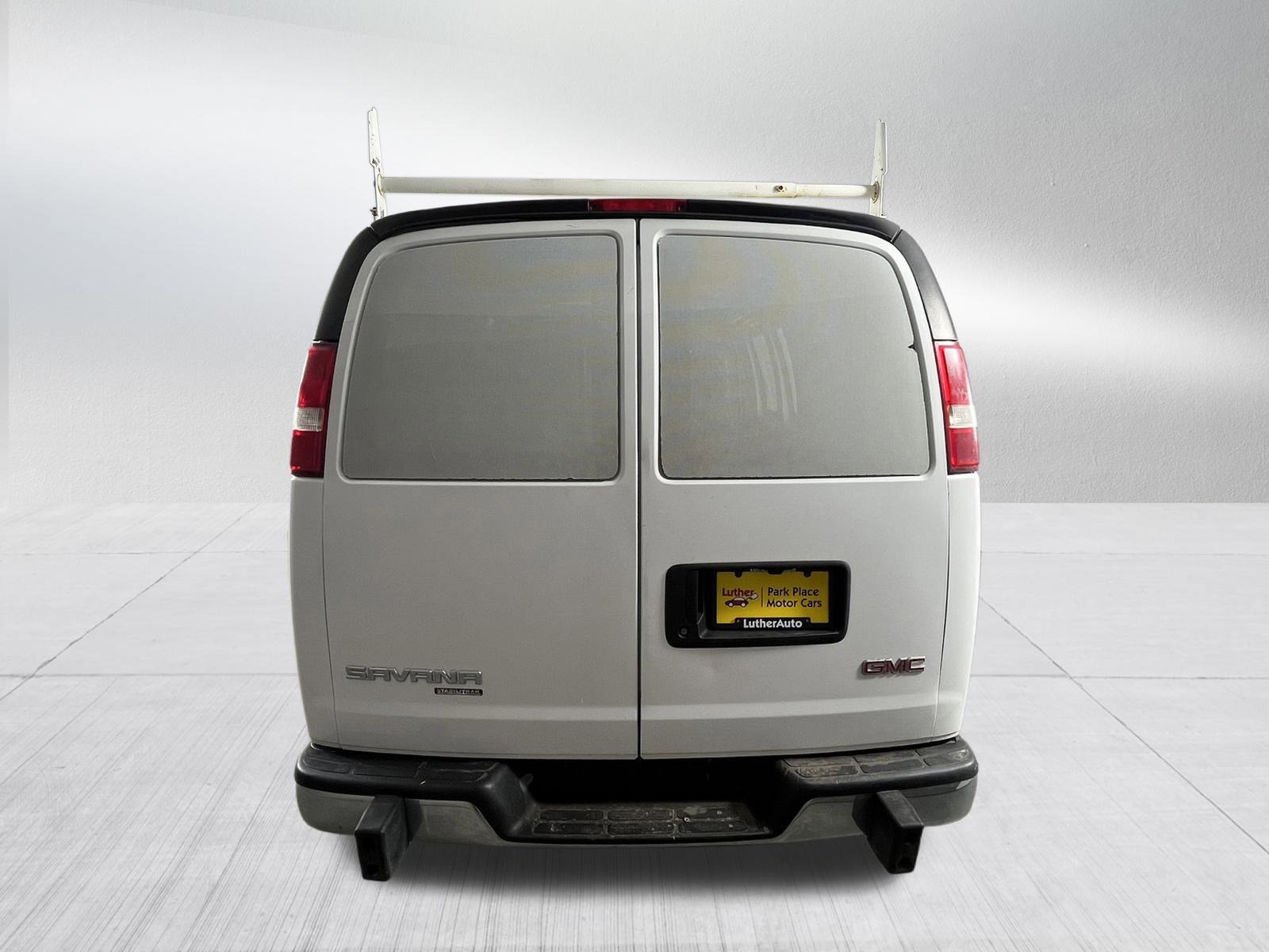 Used 2016 GMC Savana 2500 image 6