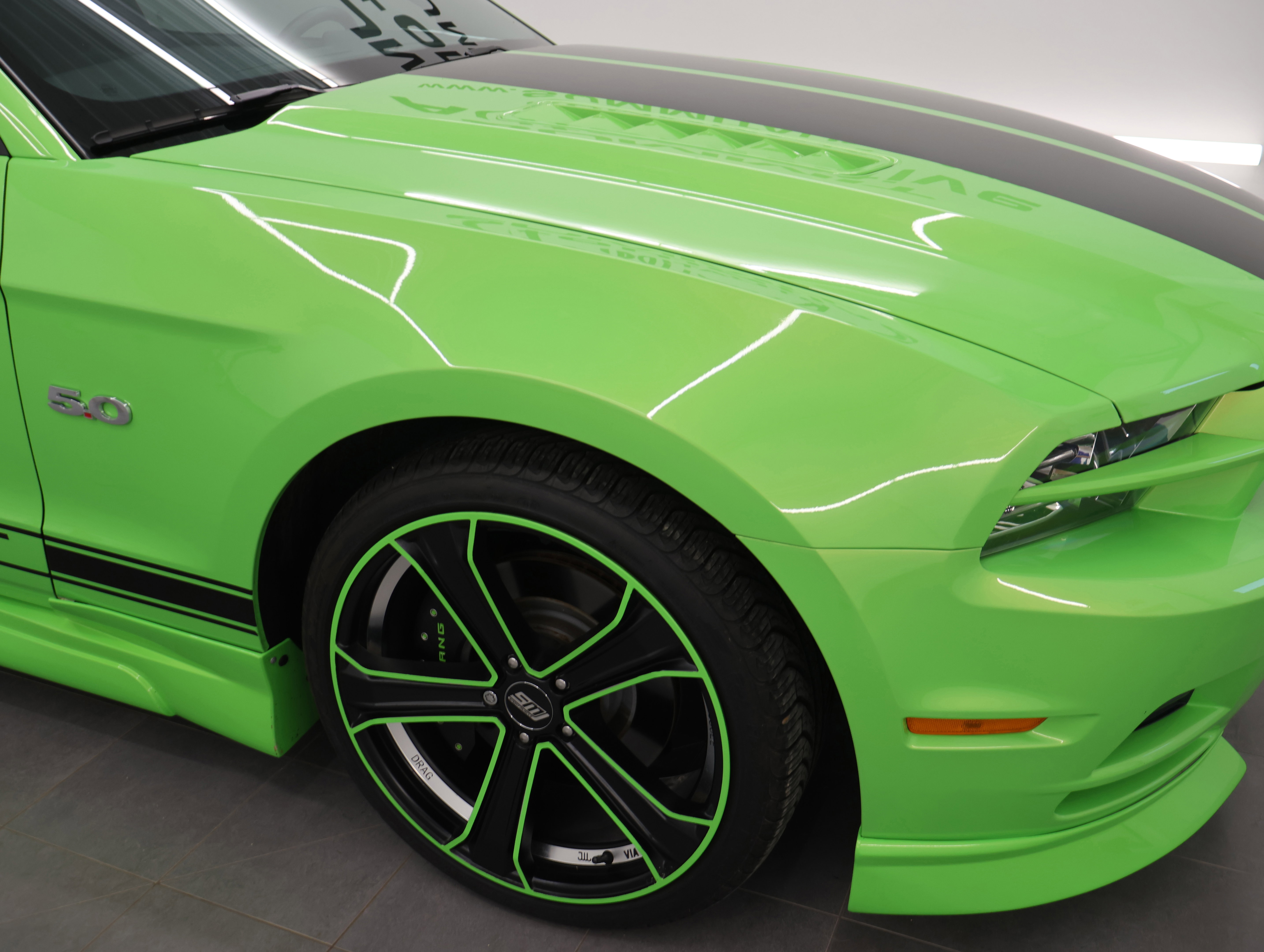 Used 2013 Ford Mustang GT Premium w/ Security Pkg image 21