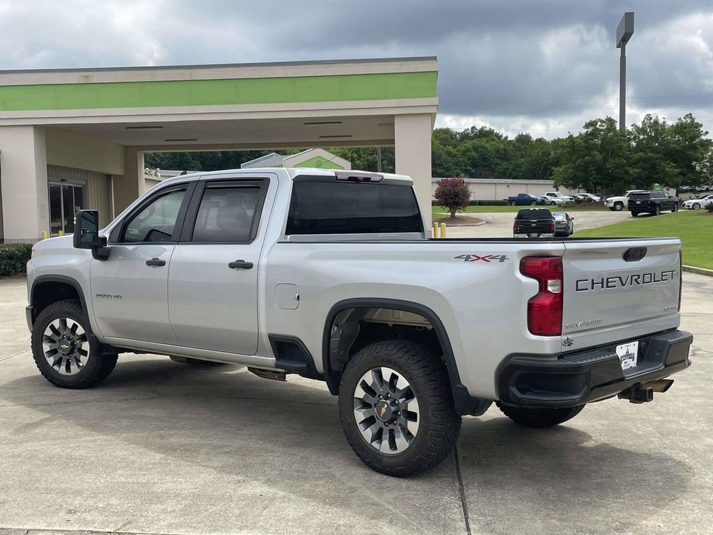 Used 2022 Chevrolet Silverado 2500 Custom w/ Custom Value Package AWD/4WD image 5