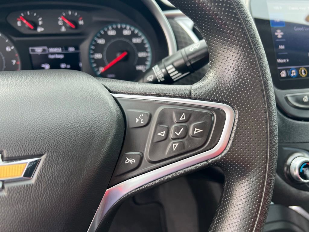 Used 2022 Chevrolet Malibu LT image 36