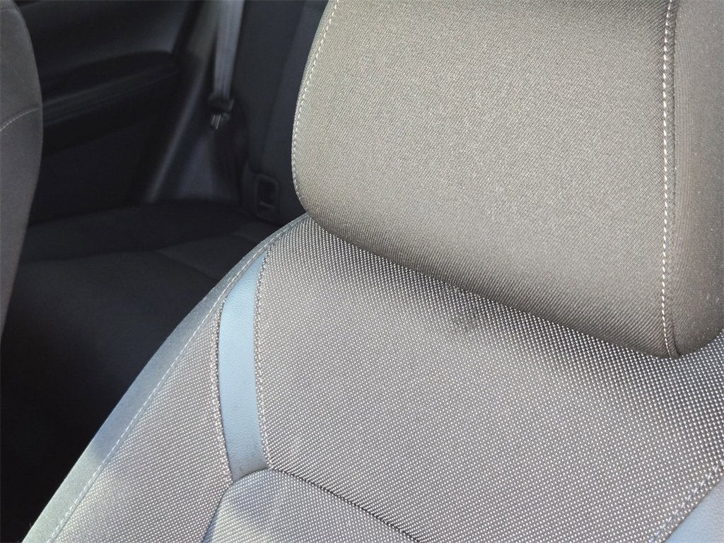 Used 2025 Honda CR-V EX image 9